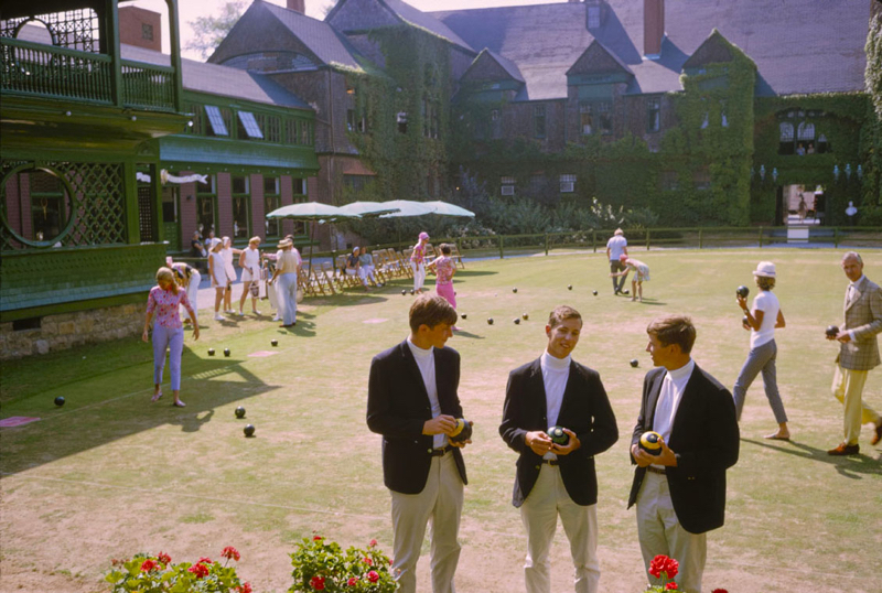 Bowling Club